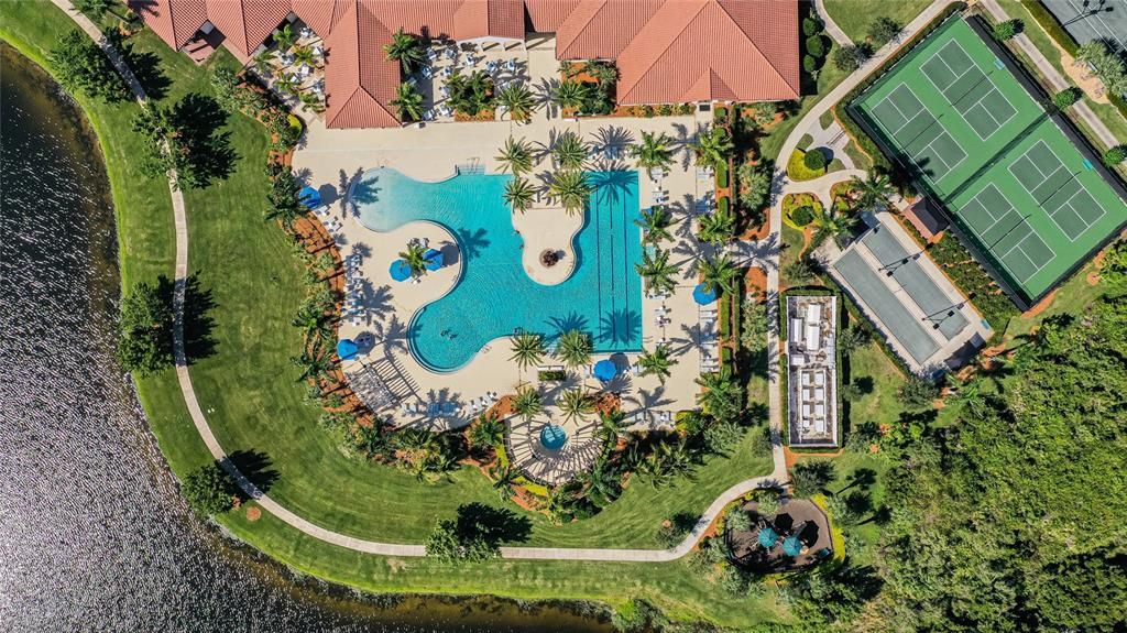 出租: $6,000 (2 贝兹, 2 浴室, 1568 平方英尺)