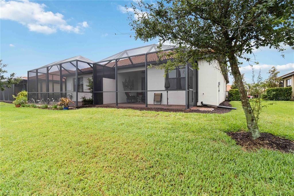 出租: $6,000 (2 贝兹, 2 浴室, 1568 平方英尺)