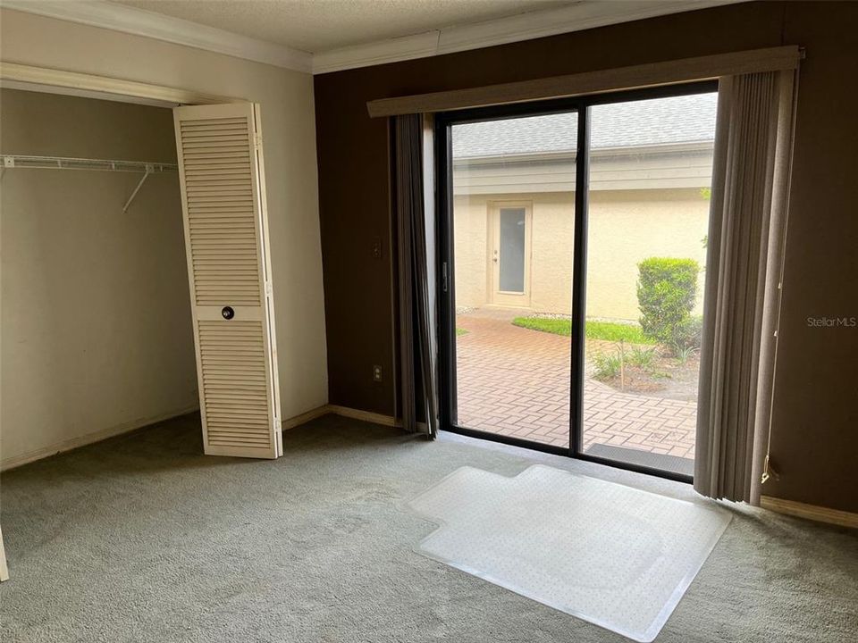 Active With Contract: $225,000 (3 beds, 2 baths, 1473 Square Feet)