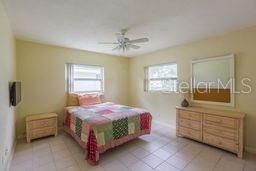 На продажу: $379,900 (2 спален, 2 ванн, 1167 Квадратных фут)