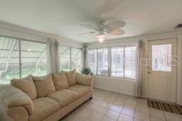 На продажу: $379,900 (2 спален, 2 ванн, 1167 Квадратных фут)