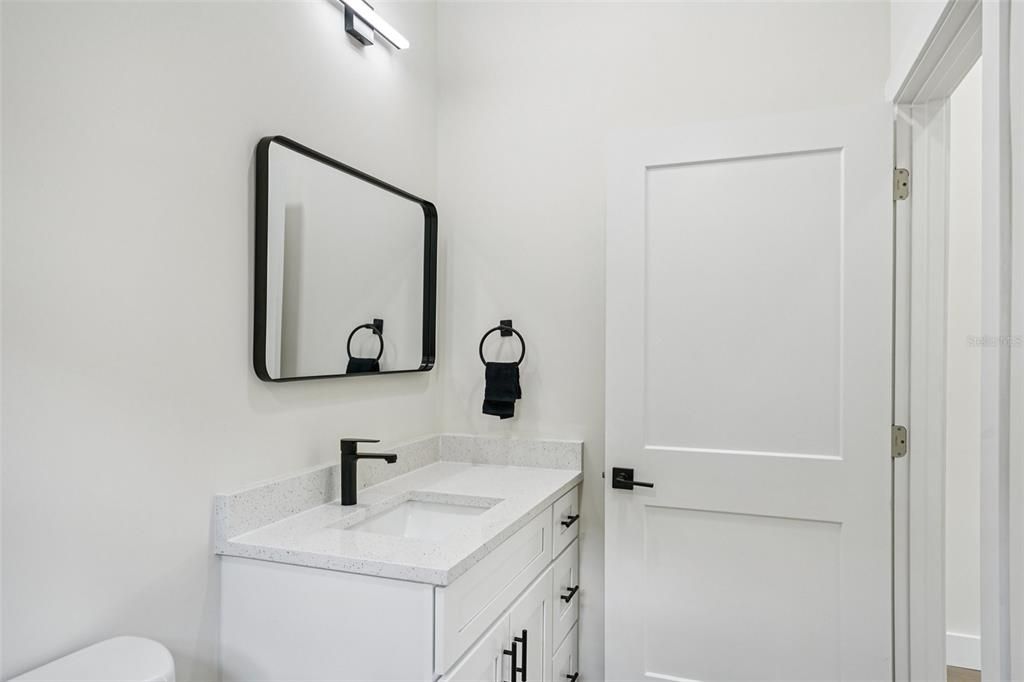 Active With Contract: $430,000 (3 beds, 2 baths, 1556 Square Feet)