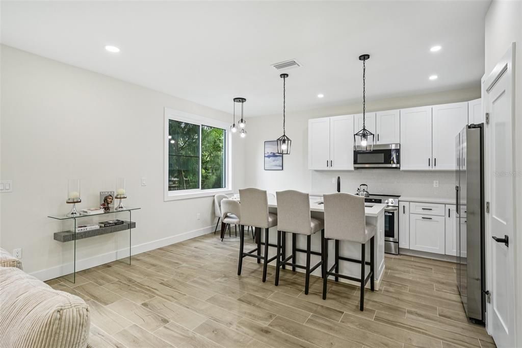 Active With Contract: $430,000 (3 beds, 2 baths, 1556 Square Feet)