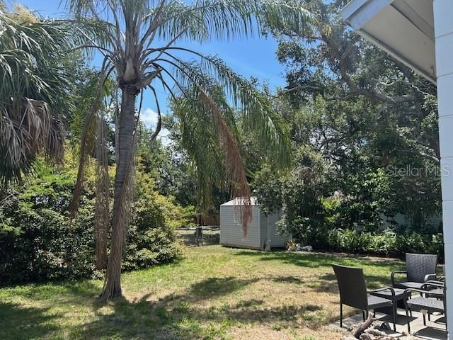 Activo con contrato: $2,495 (3 camas, 2 baños, 1215 Pies cuadrados)