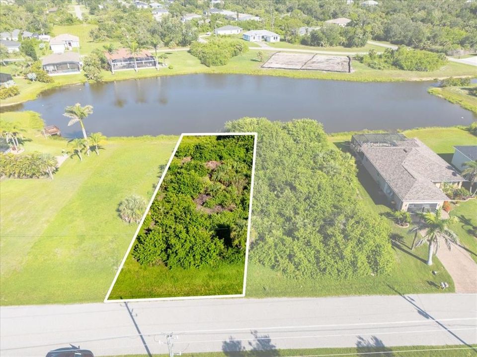 For Sale: $39,900 (0.17 acres)