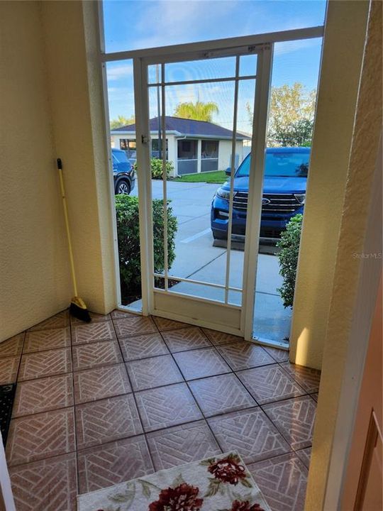 For Rent: $1,400 (2 beds, 2 baths, 1179 Square Feet)