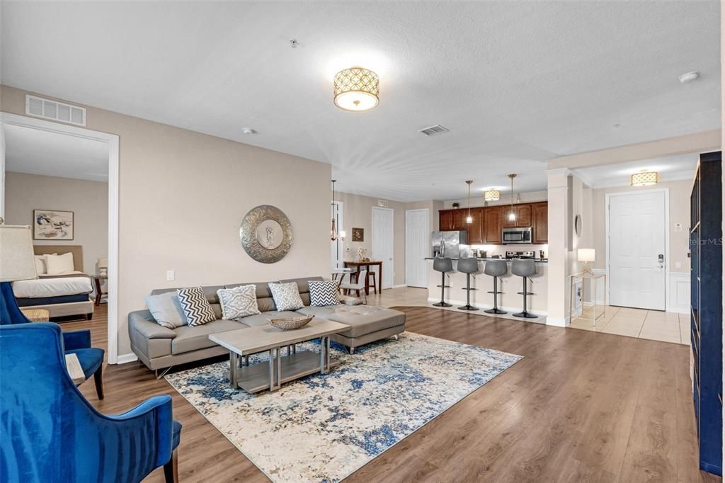 En Venta: $630,000 (2 camas, 2 baños, 1823 Pies cuadrados)