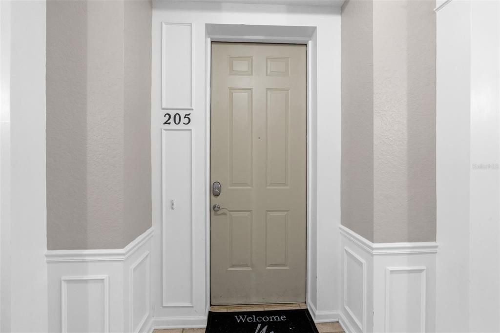 En Venta: $630,000 (2 camas, 2 baños, 1823 Pies cuadrados)