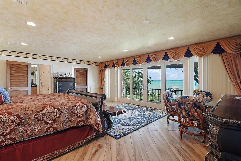 На продажу: $1,950,000 (4 спален, 4 ванн, 3661 Квадратных фут)