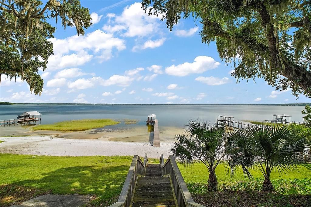 На продажу: $1,950,000 (4 спален, 4 ванн, 3661 Квадратных фут)