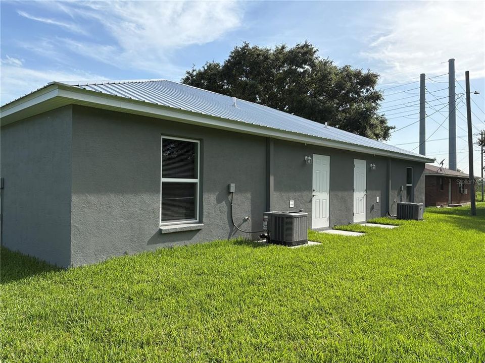 待售: $375,000 (4 贝兹, 4 浴室, 1790 平方英尺)