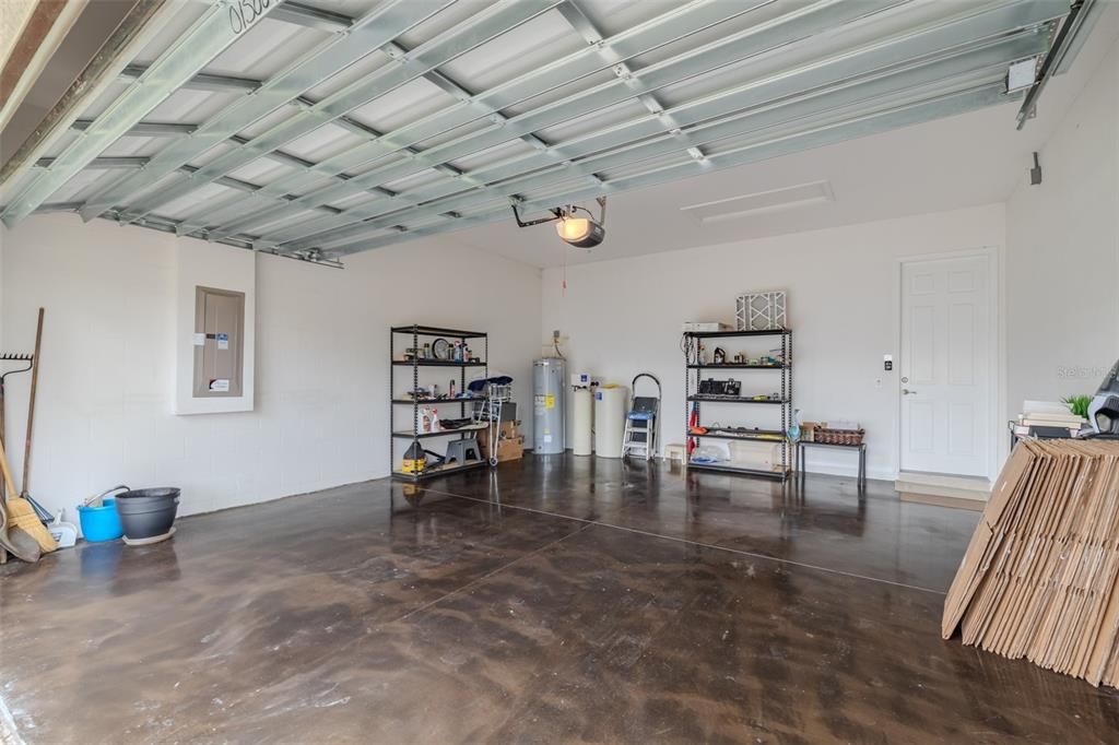 For Sale: $600,000 (3 beds, 3 baths, 2623 Square Feet)