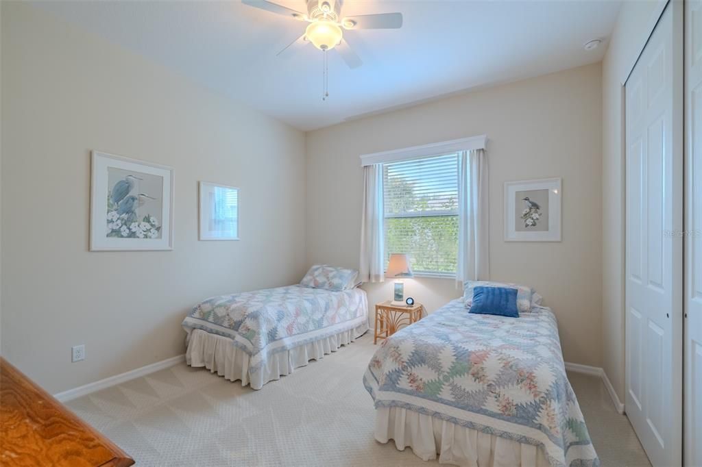 For Sale: $600,000 (3 beds, 3 baths, 2623 Square Feet)