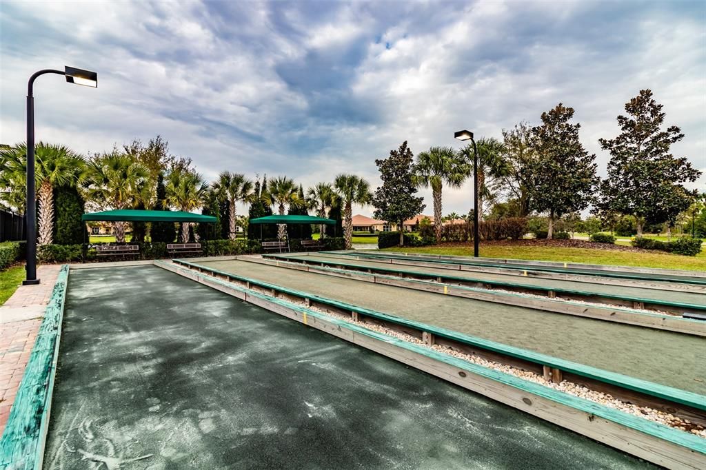 For Sale: $600,000 (3 beds, 3 baths, 2623 Square Feet)