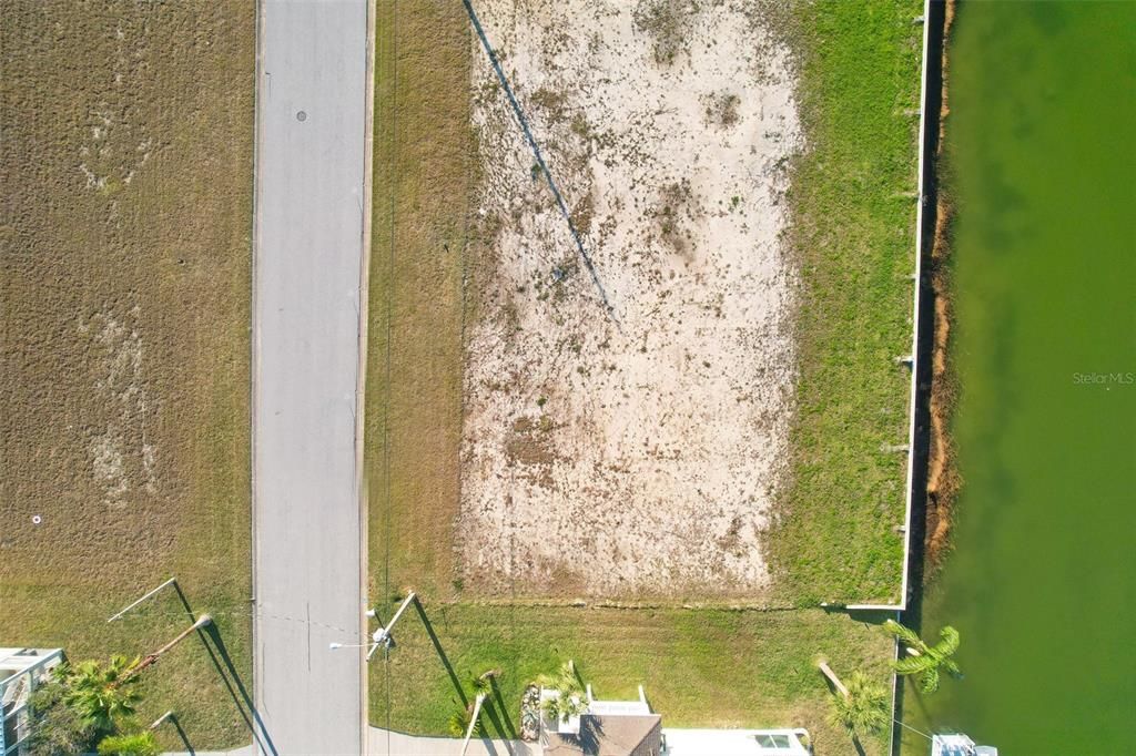 En Venta: $80,000 (0.17 acres)