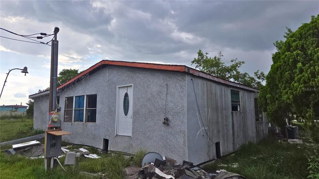 Vendido Recientemente: $109,800 (6 camas, 2 baños, 1680 Pies cuadrados)