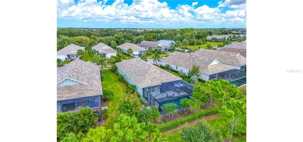 Под контрактом: $869,900 (2 спален, 2 ванн, 2078 Квадратных фут)