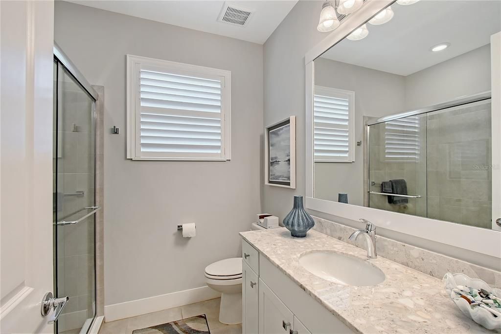 Под контрактом: $869,900 (2 спален, 2 ванн, 2078 Квадратных фут)