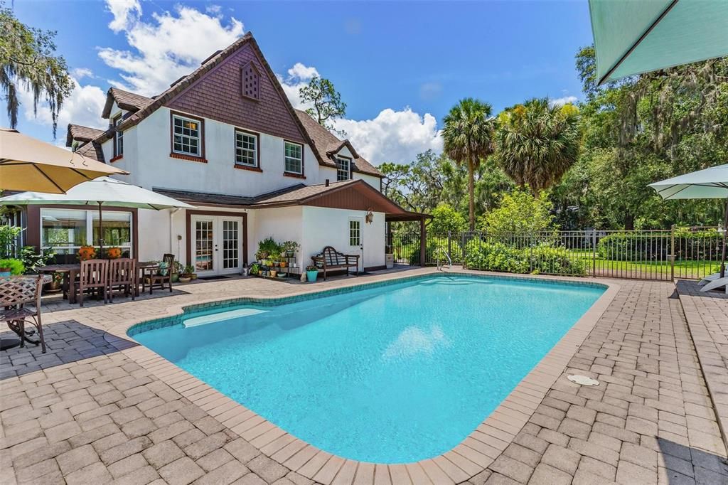 待售: $895,000 (4 贝兹, 3 浴室, 2751 平方英尺)