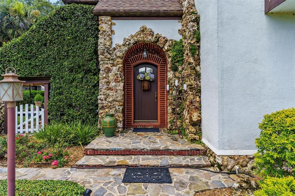 待售: $895,000 (4 贝兹, 3 浴室, 2751 平方英尺)