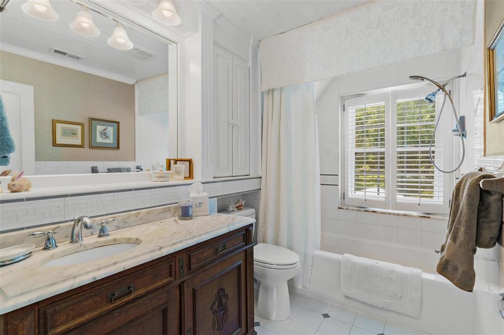 待售: $895,000 (4 贝兹, 3 浴室, 2751 平方英尺)