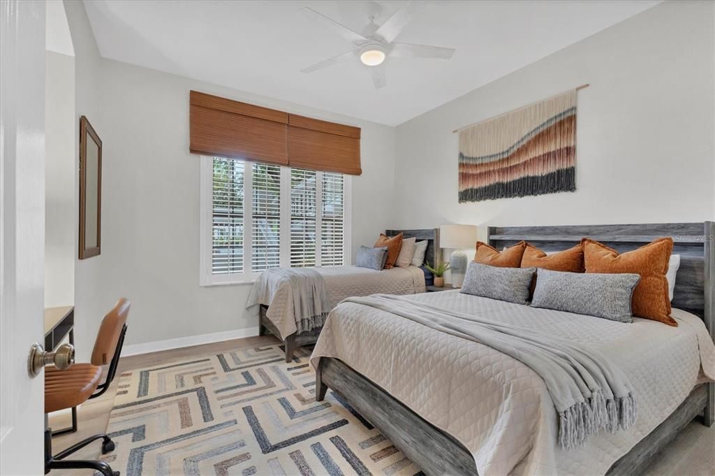 В аренду: $3,500 (2 спален, 2 ванн, 1215 Квадратных фут)