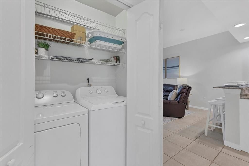 В аренду: $3,500 (2 спален, 2 ванн, 1215 Квадратных фут)