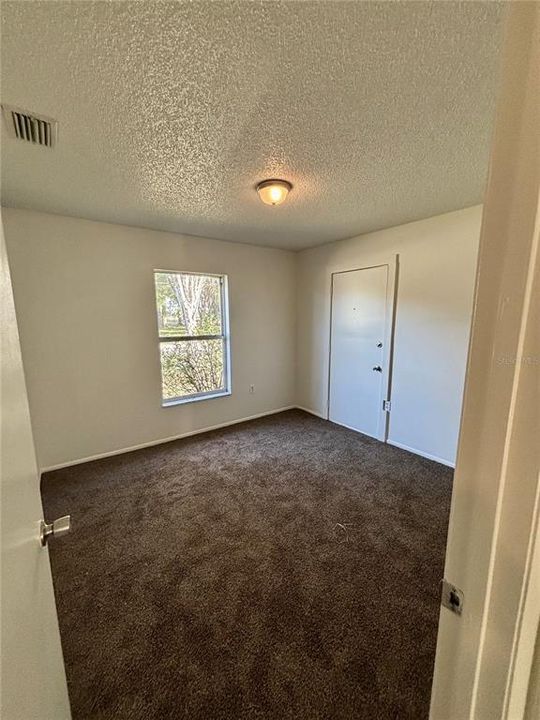 В аренду: $1,450 (3 спален, 2 ванн, 1047 Квадратных фут)