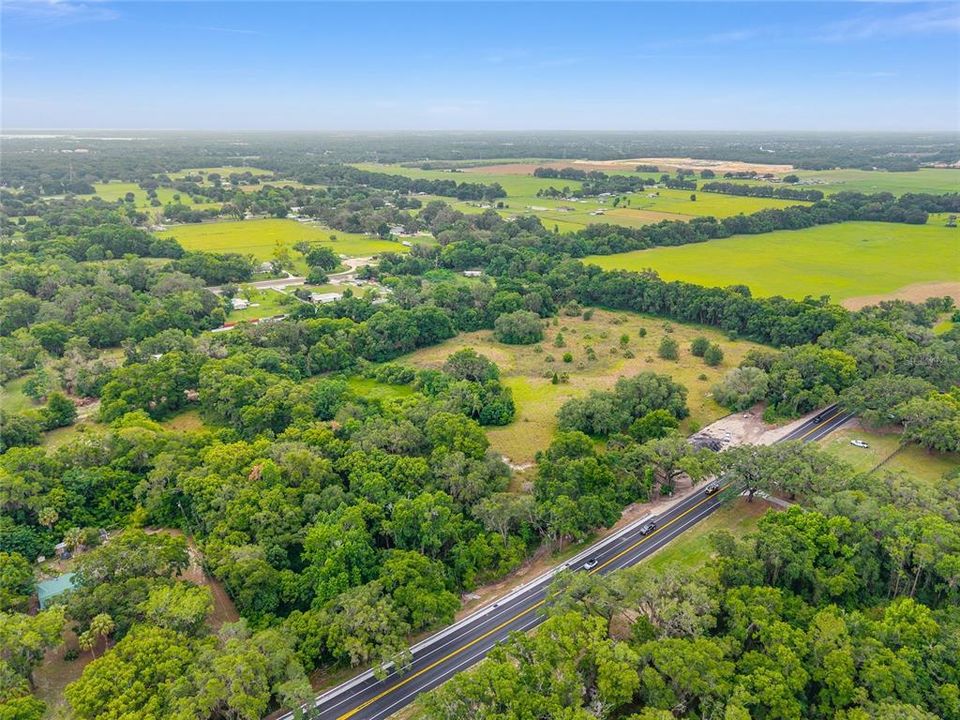 待售: $800,000 (16.23 acres)