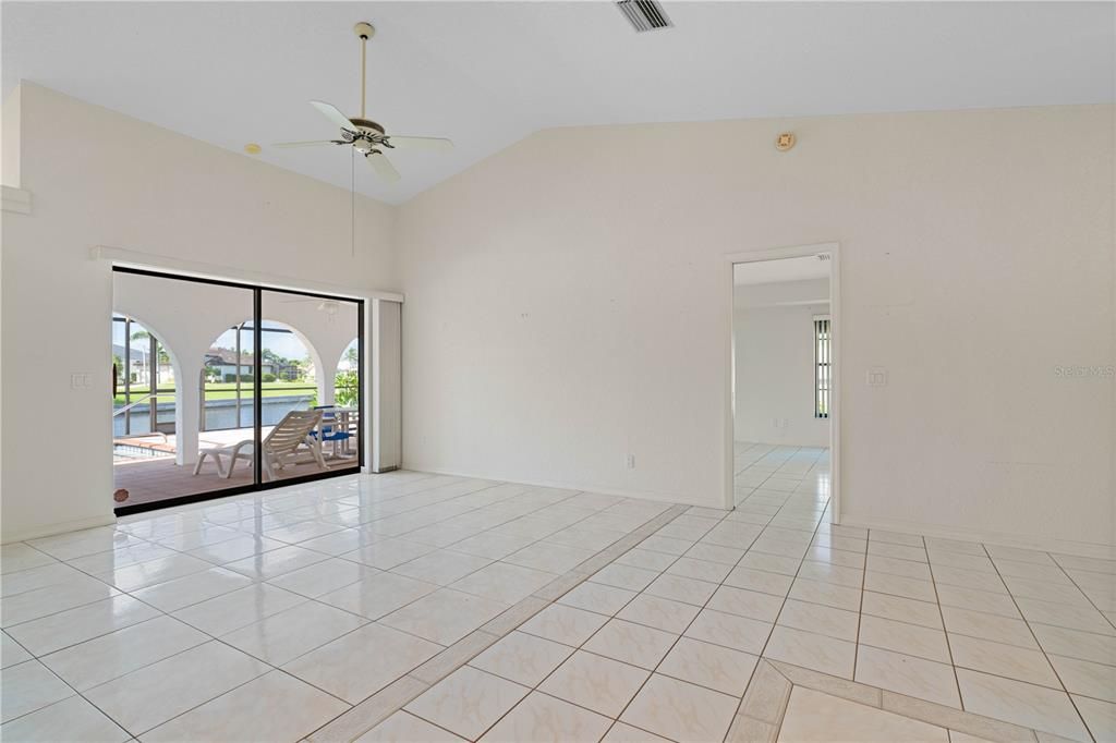 Active With Contract: $549,900 (3 beds, 2 baths, 2083 Square Feet)