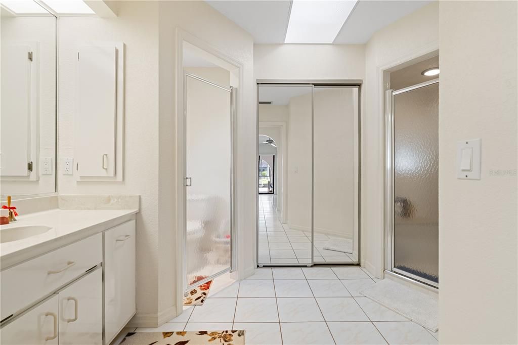 Active With Contract: $549,900 (3 beds, 2 baths, 2083 Square Feet)