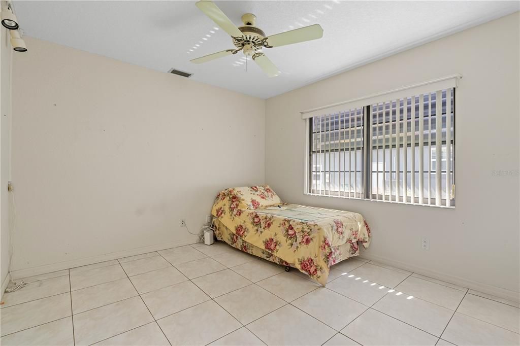 Active With Contract: $549,900 (3 beds, 2 baths, 2083 Square Feet)