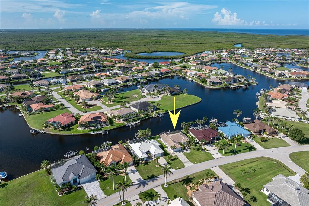 Active With Contract: $549,900 (3 beds, 2 baths, 2083 Square Feet)