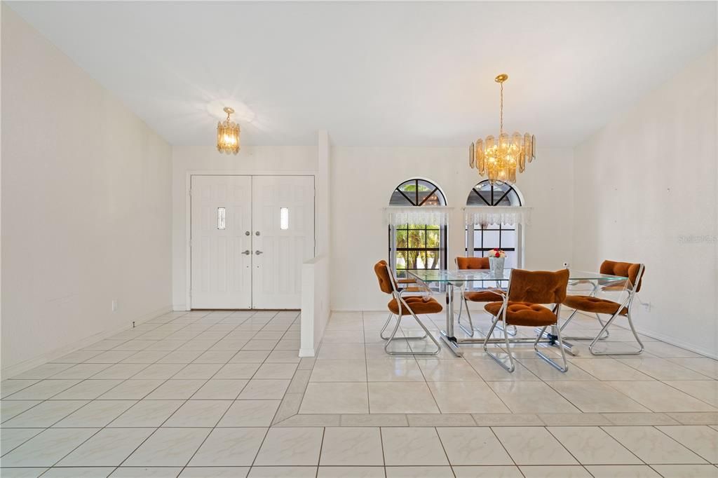 Active With Contract: $549,900 (3 beds, 2 baths, 2083 Square Feet)