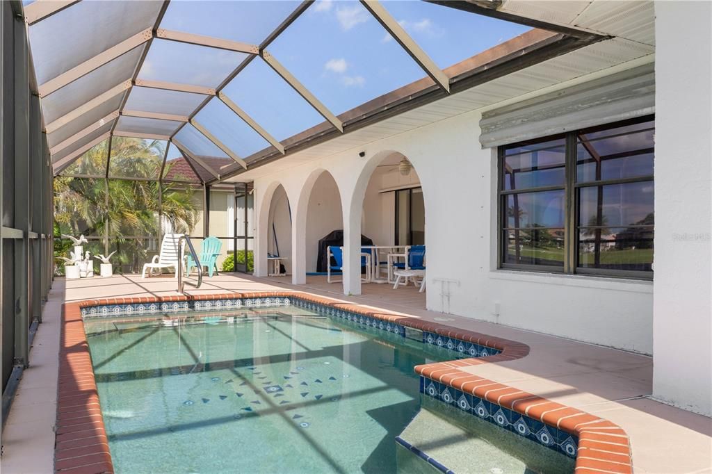 Active With Contract: $549,900 (3 beds, 2 baths, 2083 Square Feet)