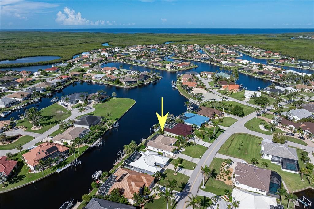 Active With Contract: $549,900 (3 beds, 2 baths, 2083 Square Feet)