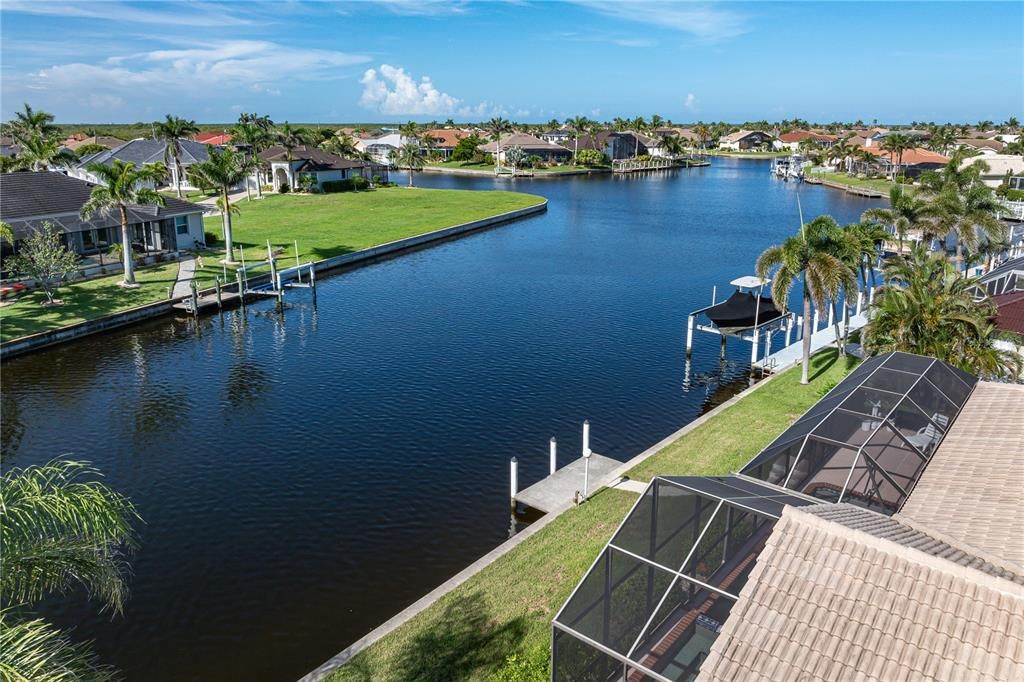 Active With Contract: $549,900 (3 beds, 2 baths, 2083 Square Feet)