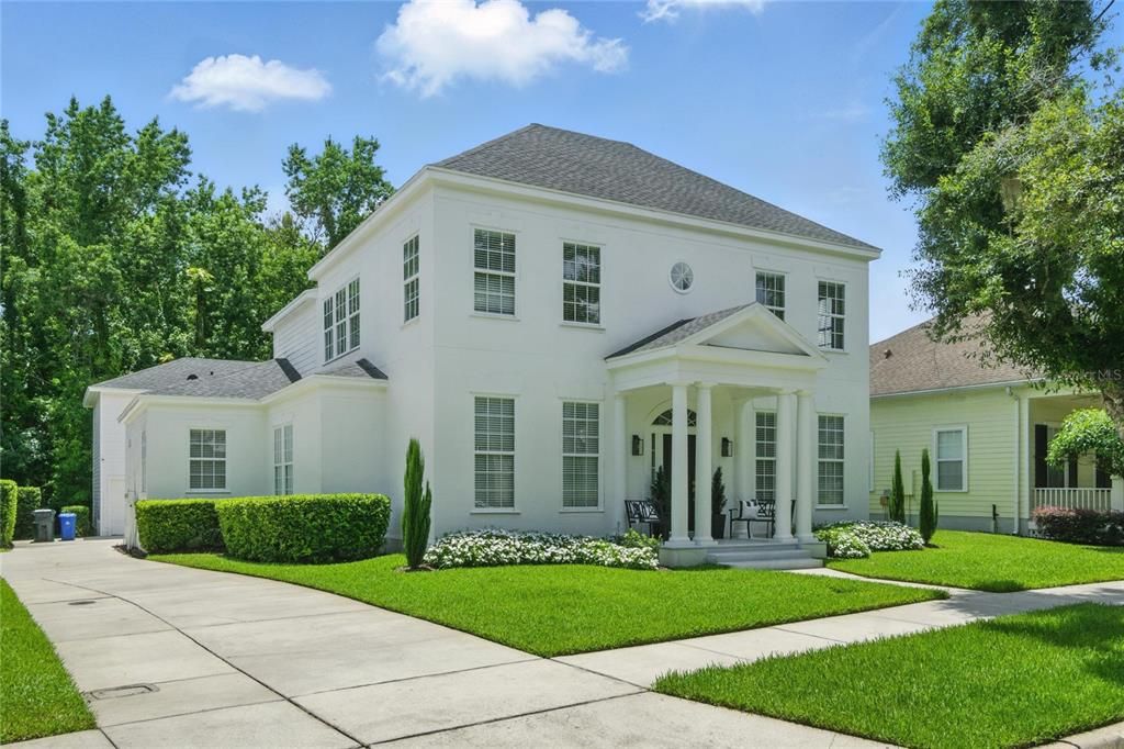 For Sale: $1,949,000 (6 beds, 5 baths, 4137 Square Feet)