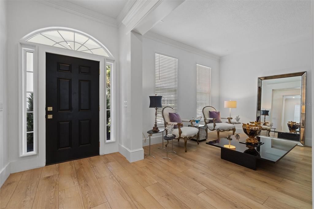 For Sale: $1,949,000 (6 beds, 5 baths, 4137 Square Feet)