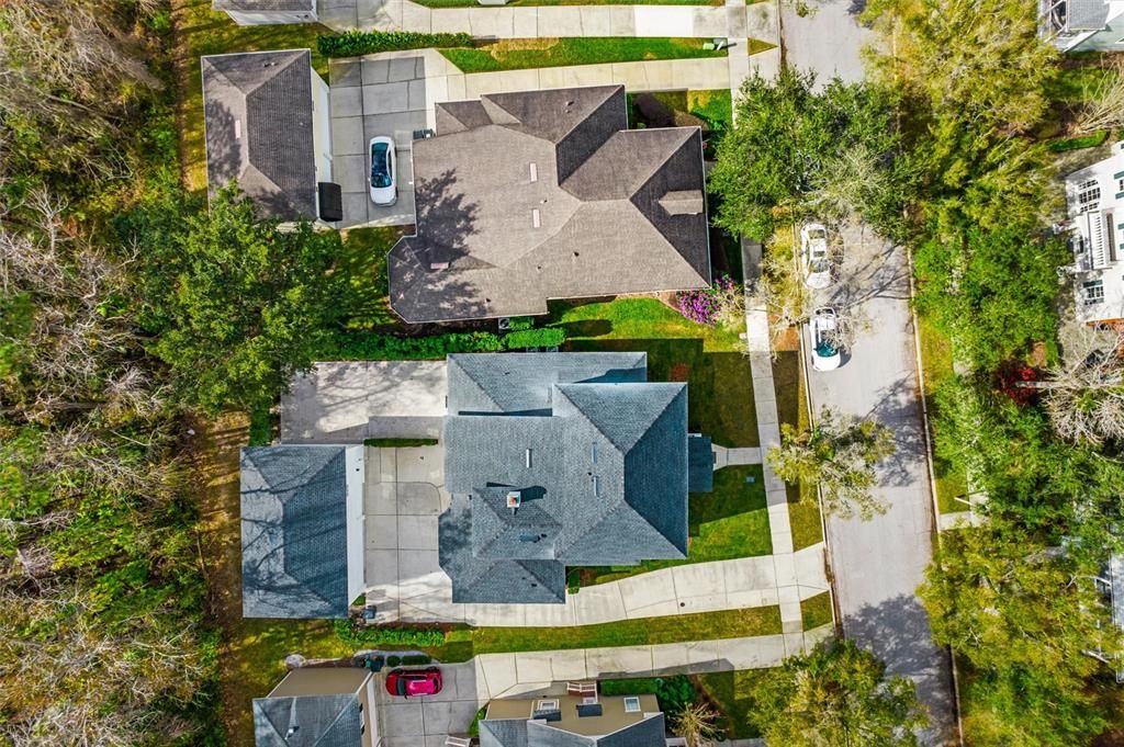 For Sale: $1,949,000 (6 beds, 5 baths, 4137 Square Feet)