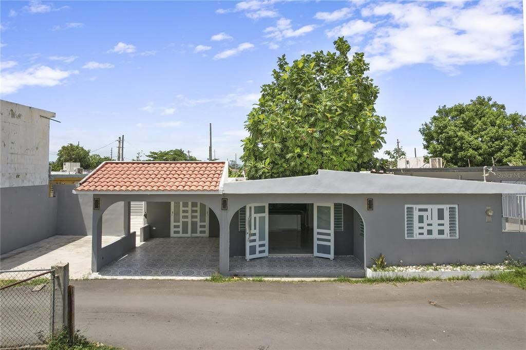 Vendido Recientemente: $150,000 (2 camas, 2 baños, 0 Pies cuadrados)