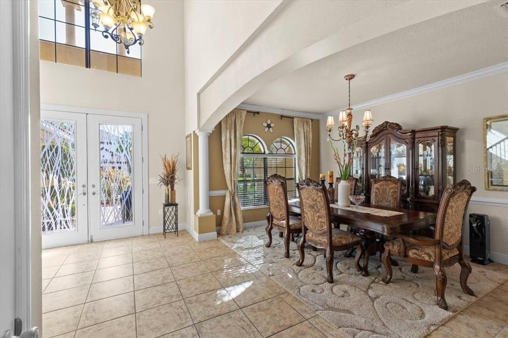 На продажу: $1,179,000 (5 спален, 3 ванн, 4191 Квадратных фут)