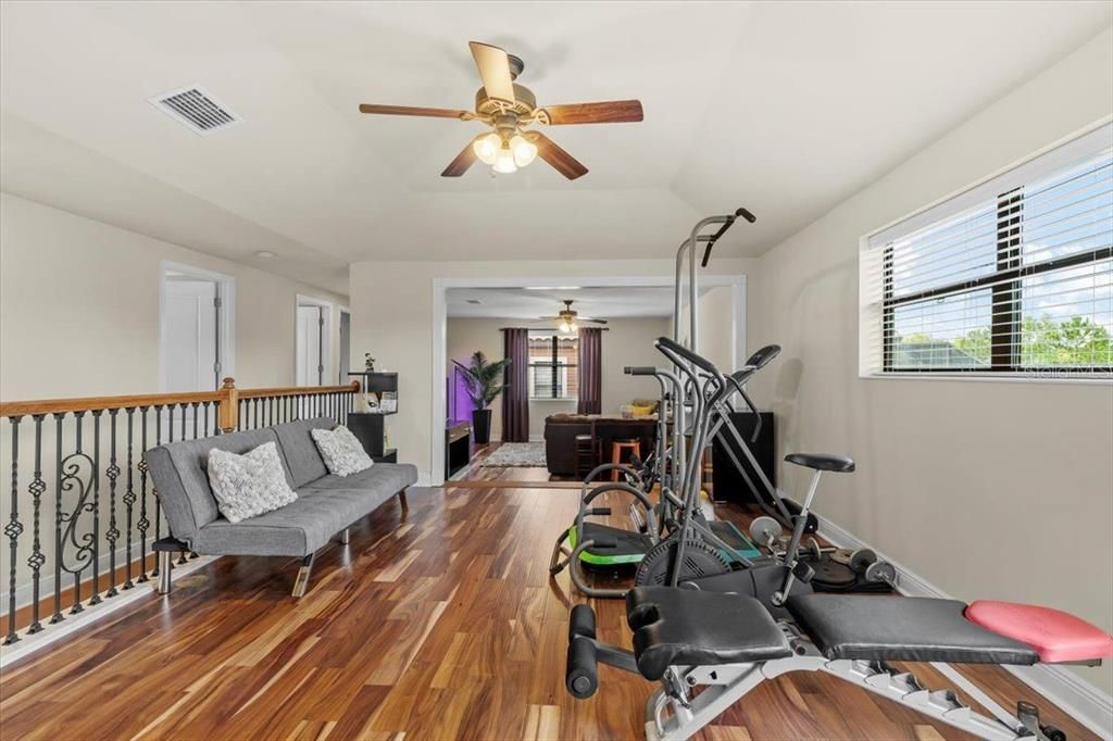 На продажу: $1,179,000 (5 спален, 3 ванн, 4191 Квадратных фут)