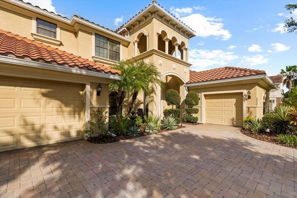 На продажу: $1,179,000 (5 спален, 3 ванн, 4191 Квадратных фут)