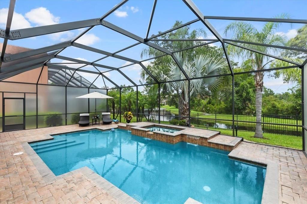 На продажу: $1,179,000 (5 спален, 3 ванн, 4191 Квадратных фут)