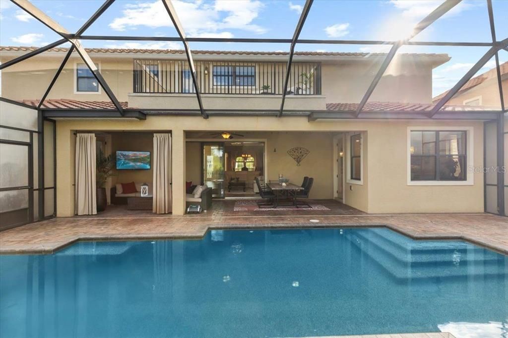 На продажу: $1,179,000 (5 спален, 3 ванн, 4191 Квадратных фут)