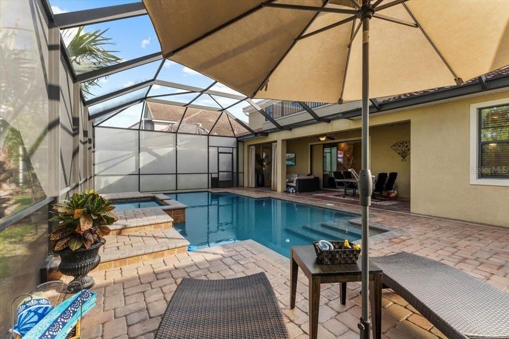 На продажу: $1,179,000 (5 спален, 3 ванн, 4191 Квадратных фут)