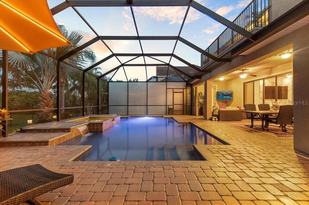 На продажу: $1,179,000 (5 спален, 3 ванн, 4191 Квадратных фут)