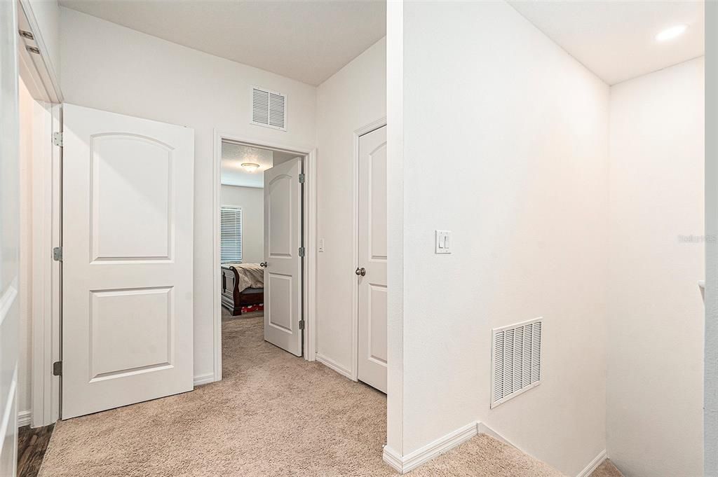 待售: $281,500 (3 贝兹, 2 浴室, 1652 平方英尺)