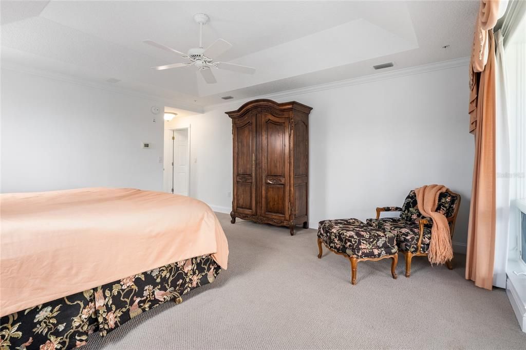 For Sale: $2,499,999 (3 beds, 3 baths, 3230 Square Feet)